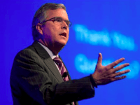 Jeb-Bush-hand-out