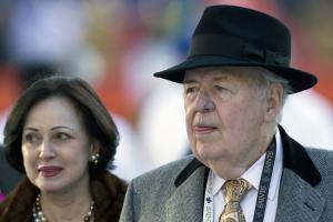 Tom Benson reveals succession plan for New Orlean's Saints and Pelicans