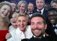 oscar-selfie