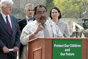 Democrats instigate climate funding probe, get pushback