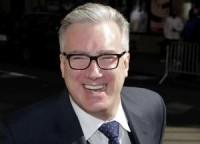Keith Olbermann suspended by ESPN for anti-Penn State tweets