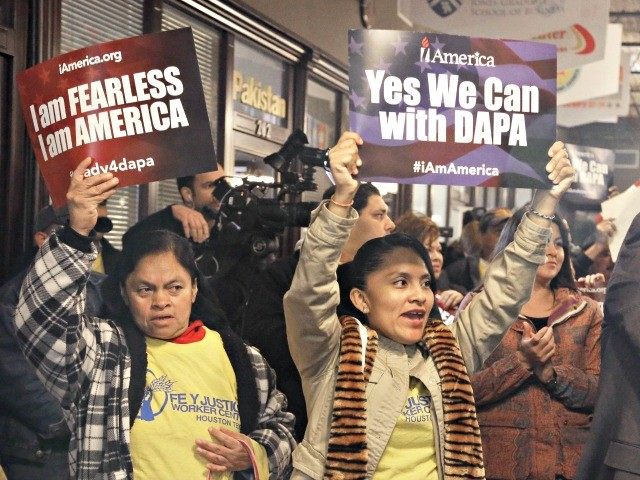 Illegal Aliens Gain Non-Obamacare Health Insurance If Obama's Executive ... - Breitbart News