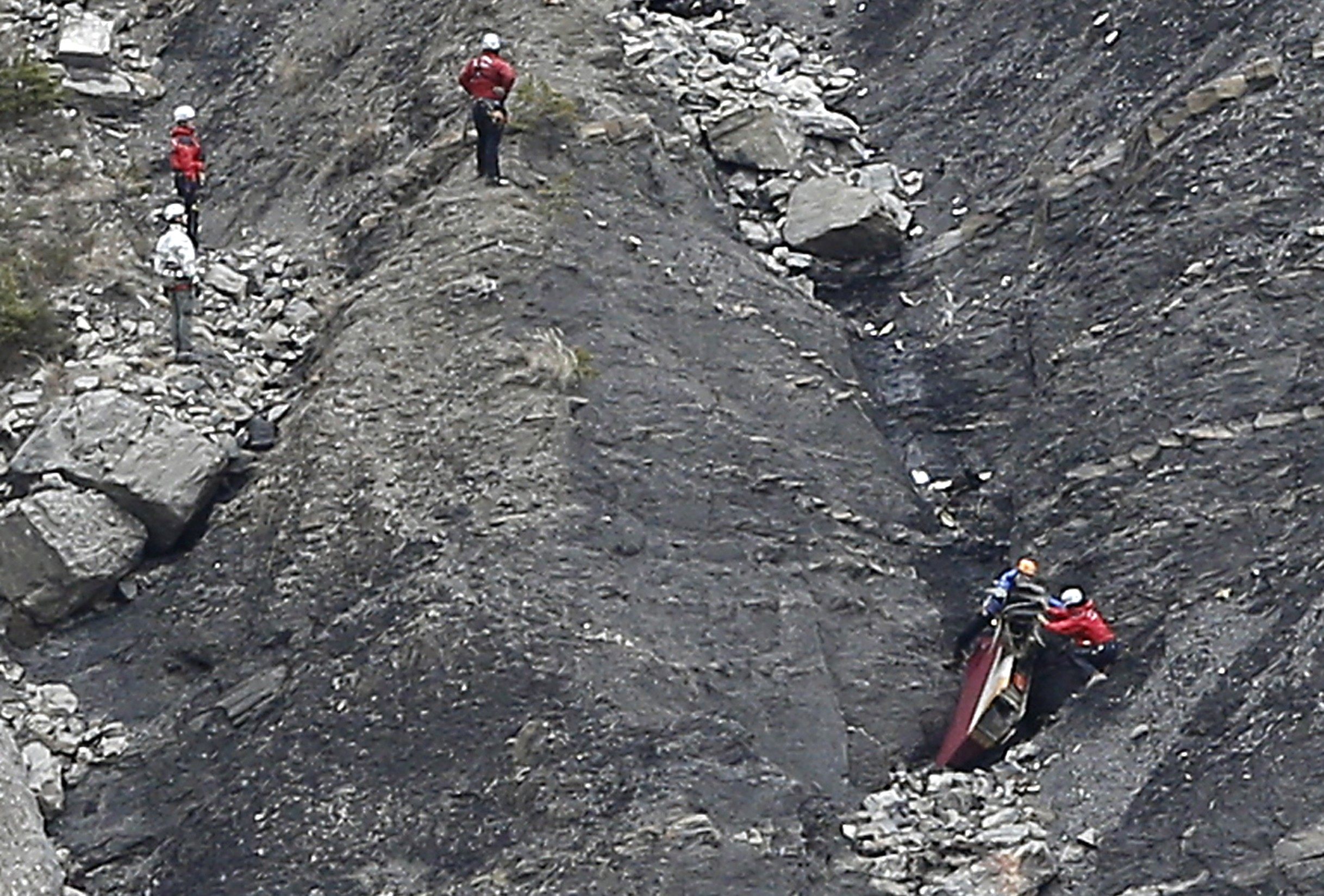 UPDATES Prosecutor Says Germanwings Co Pilot Deliberately Crashed