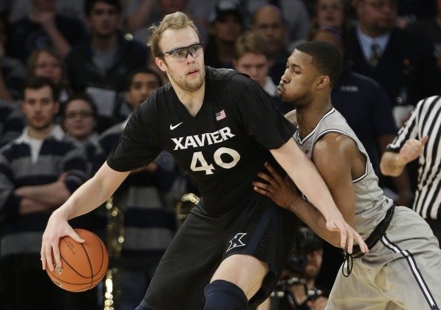Mikael Hopkins, Matt Stainbrook
