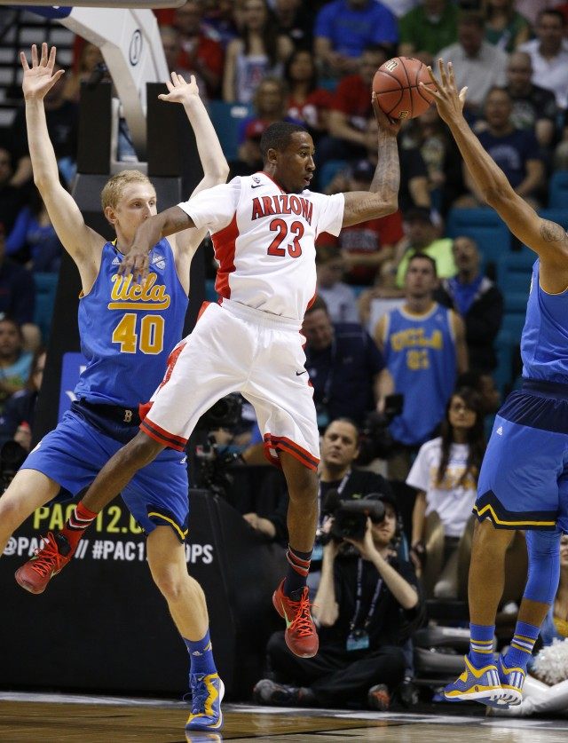 Rondae Hollis-Jefferson, Thomas Welsh, Norman Powell