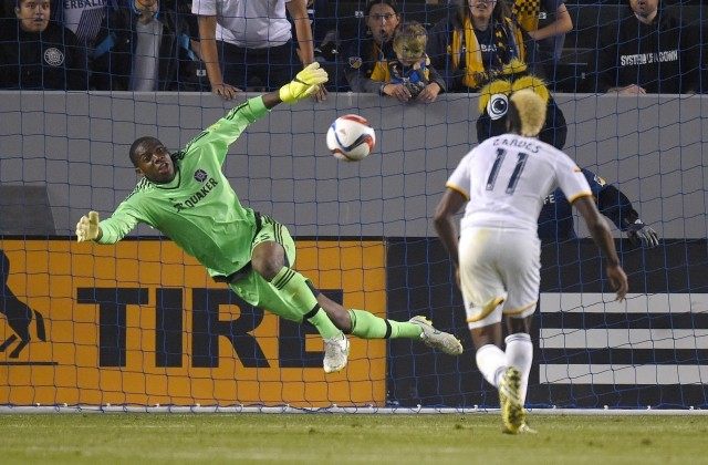 Sean Johnson, Gyasi Zardes
