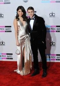 Selena Gomez a target in Justin Bieber's Comedy Central 'Roast'