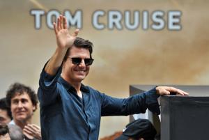 Paramount offers first look at Tom Cruise's 'Mission: Impossible Rogue Nation'
