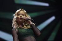 Kate McKinnon mocks Iggy Azalea's media feuds on 'SNL'