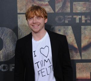 Tom Felton posts new photo of himself and several 'Harry Potter' co-stars on Instagram