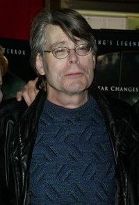 Stephen King tells Maine governor to apologize for tax evasion accusation