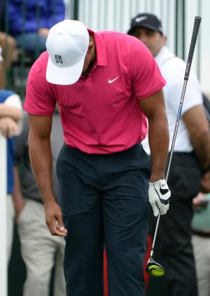 Woods out of golf's top 100 for first time since '96
