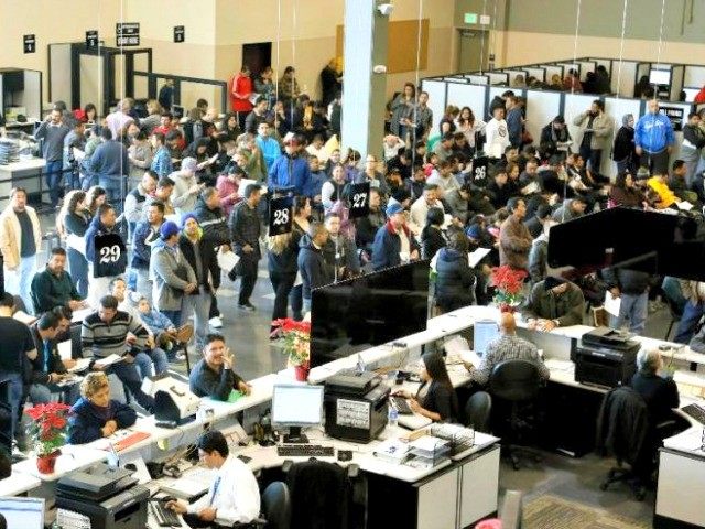 CA-DMV-Illegal-Aliens-AP-PhotoNick-Ut-640x480.jpg