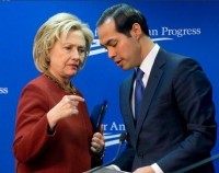 Clinton-Castro  Pablo Martinez Monsivais-AP