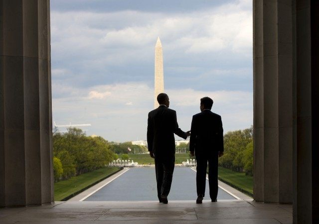 Barack Obama, Shinzo Abe