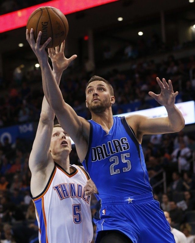Chandler Parsons, Kyle Singler