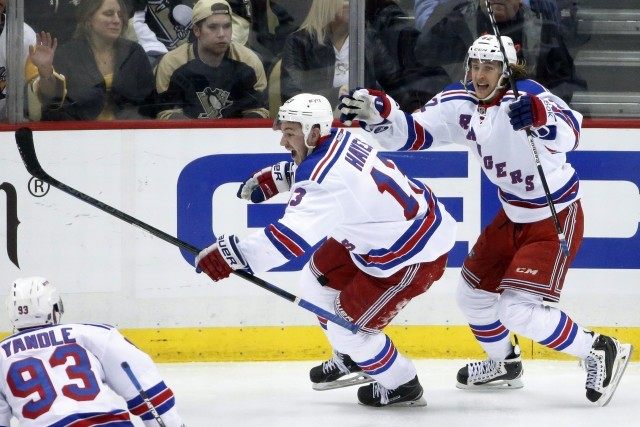 Kevin Hayes, Carl Hagelin