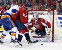 Michael Latta, Matt Martin, Braden Holtby