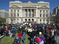 AP Photo/Doug McSchooler