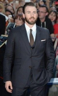 Chris Evans, Jeremy Renner apologize for Black Widow remarks