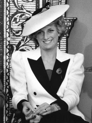 Princess Diana's will made public 18 years after death