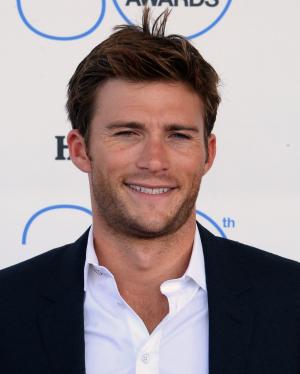 Ashton Kutcher cheated on Demi Moore with Scott Eastwood's ex girl