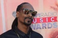 Snoop Dogg invests in pot delivery start-up 'Eaze'