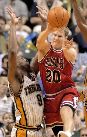 Fred Hoiberg to undergo open heart surgery