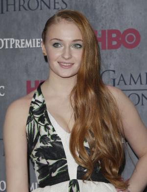 Lana Condor, Sophie Turner star in first 'X-Men' photo