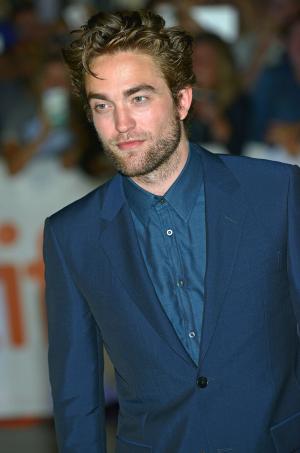 Robert Pattinson reportedly engaged to FKA twigs