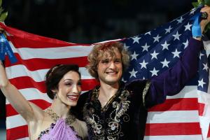 Meryl Davis, Maks Chmerkovskiy reunite for 'Dancing' anniversary