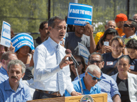 Eric Garcetti Raise the Wage (Eric Garcetti / Flickr / CC / Cropped)