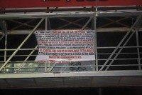 The Gulf Cartel in Reynosa placed banners telling the public to call police and report crime.
