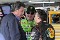 Mike Helton, Kyle Busch, Tony Stewart