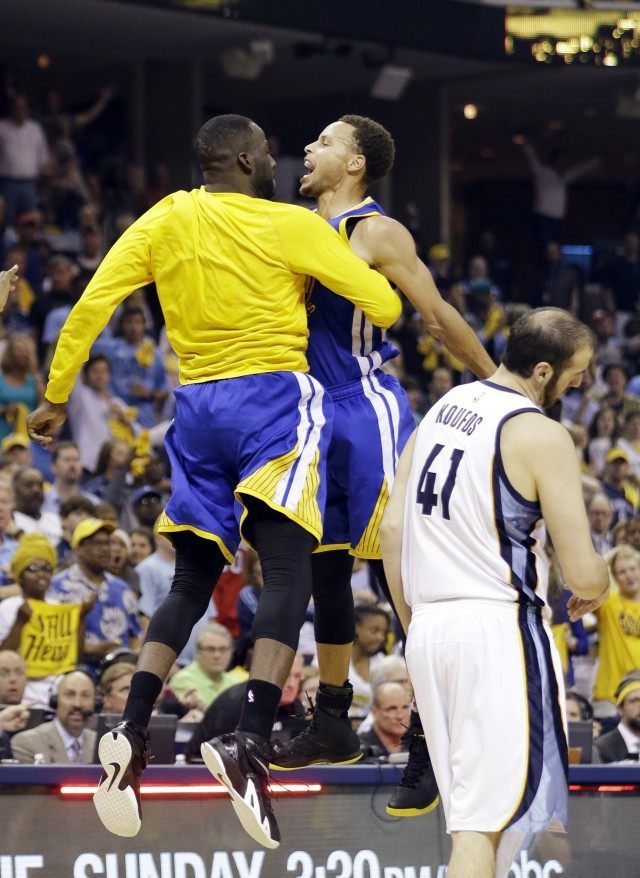 Stephen Curry, Kosta Koufos