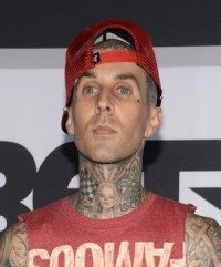 Travis Barker dating model Arianny Celeste