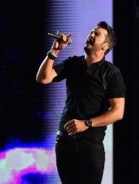 Luke Bryan uses unreleased song as tour opener