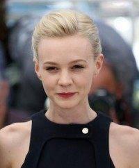 Tony nominee Carey Mulligan talks about the link between her 'Skylight,' 'Madding Crowd' roles