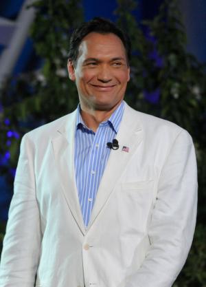Jimmy Smits to star in Baz Luhrmann's 'The Get Down' series