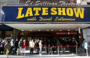 Eddie Vedder serenades David Letterman with 'Better Man,' pops guitar string