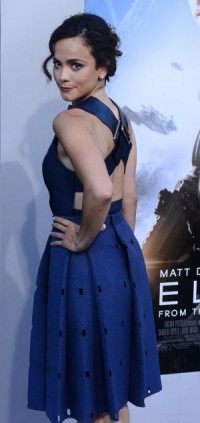 USA Network orders 'Queen of the South' series starring Alice Braga