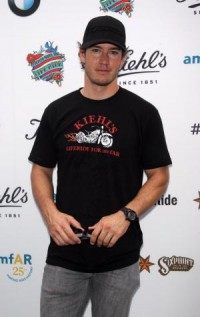 Mark-Paul Gosselaar sitcom ordered to series at NBC