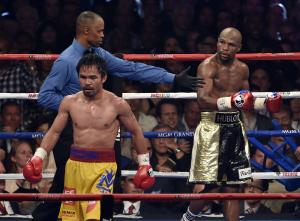 Mayweather v. Pacquiao battle it out on NES classic videogame 'Punch Out'