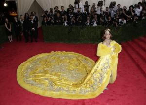 Rihanna parties with Leonardo DiCaprio at Drake's private party