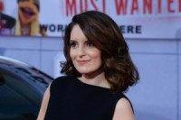 Tina Fey strips down for last appearance on David Letterman