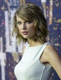 Taylor Swift pens letter to fan whose mom died