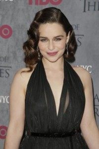 Emilia Clarke and Kit Harington perform in Chris Martin's 'Game of Thrones' musical