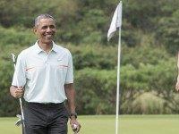 Obama Golf (Nicholas Kamm / AFP / Getty)