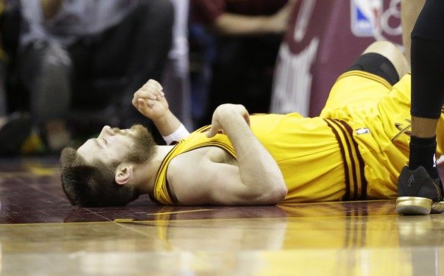 Matthew Dellavedova, Stephen Curry