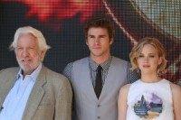 Jennifer Lawrence shares first 'Mockingjay - Part 2' photo